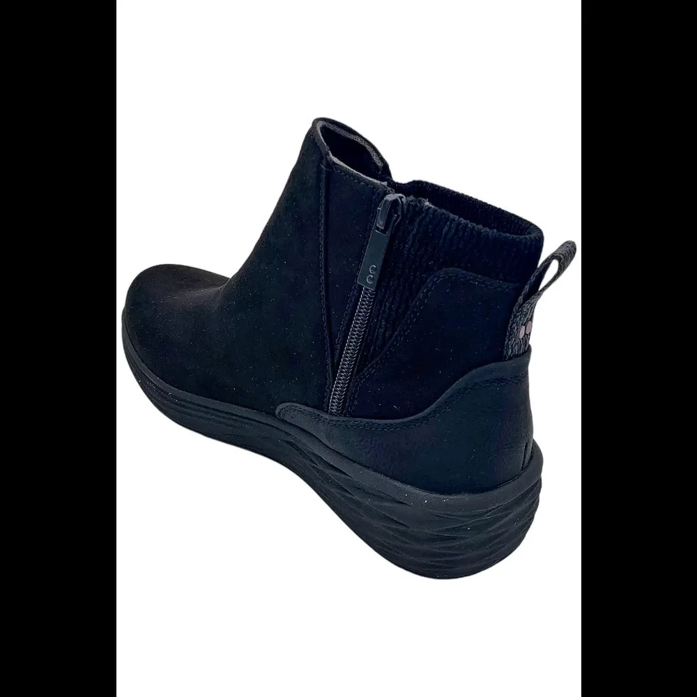 Ryka sleek black